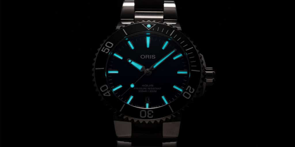 Green Oris Aquis Date Review On The Wrist Review WristAdvisor