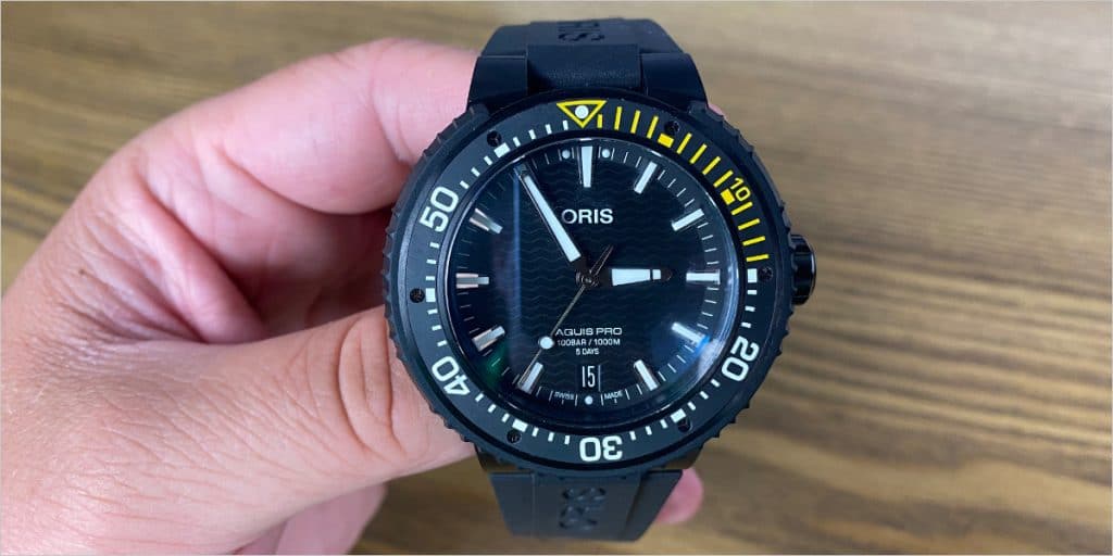 ORIS AQUIS PRO DATE CALIBRE 400 Watch Review