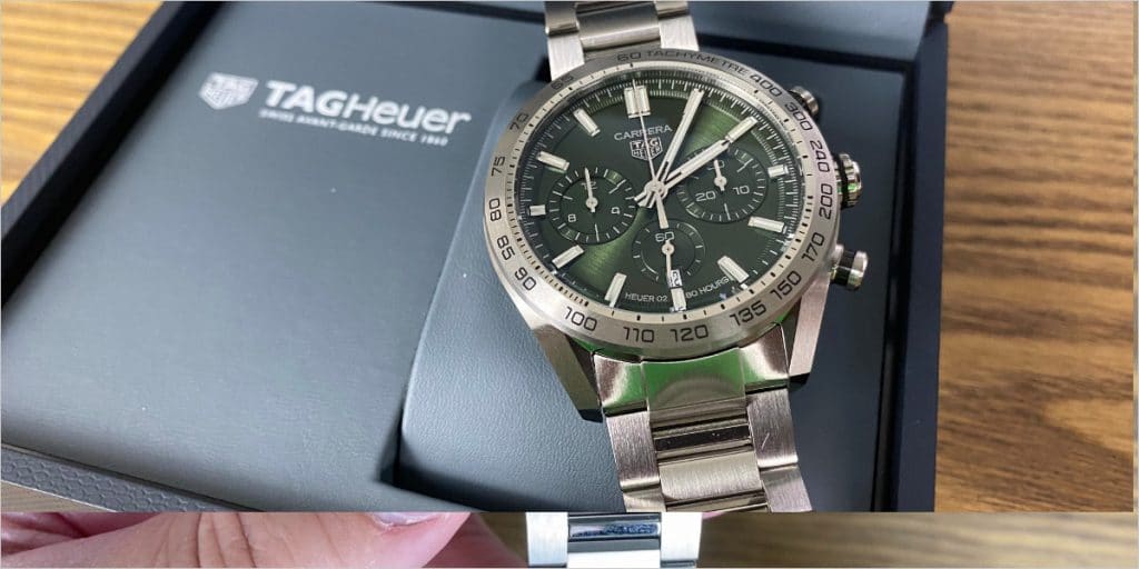 TAG HEUER CARRERA Automatic Chronograph - Diameter 44 mm CBN2A10.BA0643 Watch